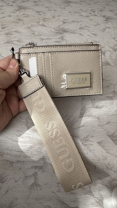 Кошелек картхолдеры сумка от бренда GUESS