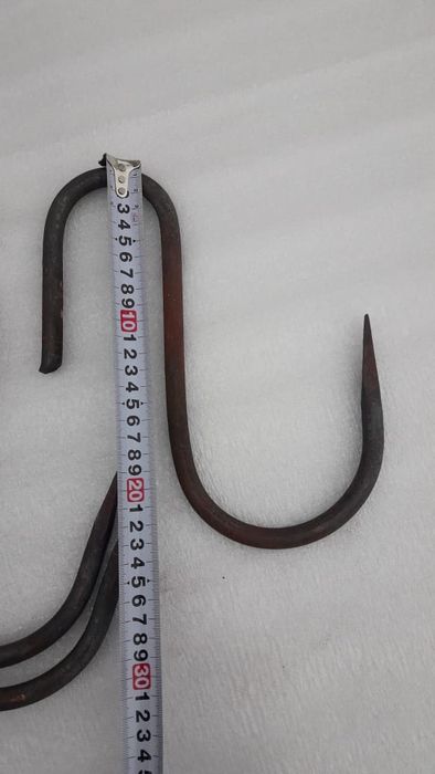Продам ,,,крючки,