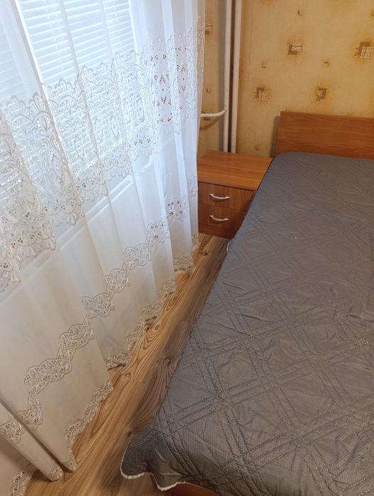 Спалня обзавеждане