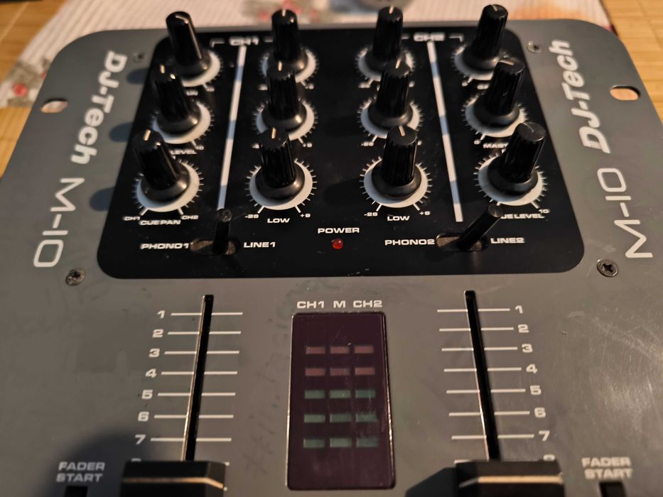 Dj mixer DJ Tech M 10 миксер смесител пулт