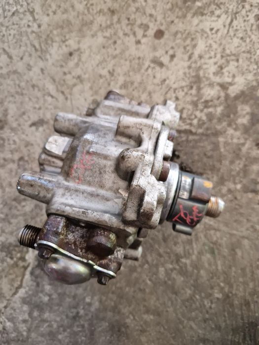 Pompa de înaltă presiune VW T6 multivan 2.0 DELPHi Cod 03N130755C