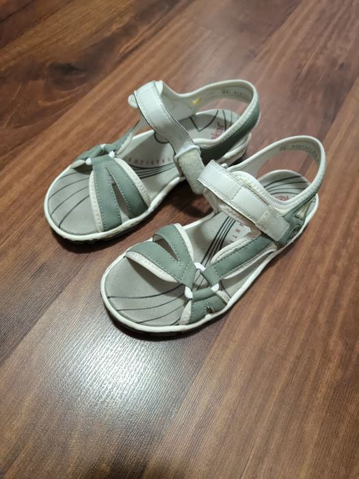 Обувь  , сандали для девочек размер 38 .