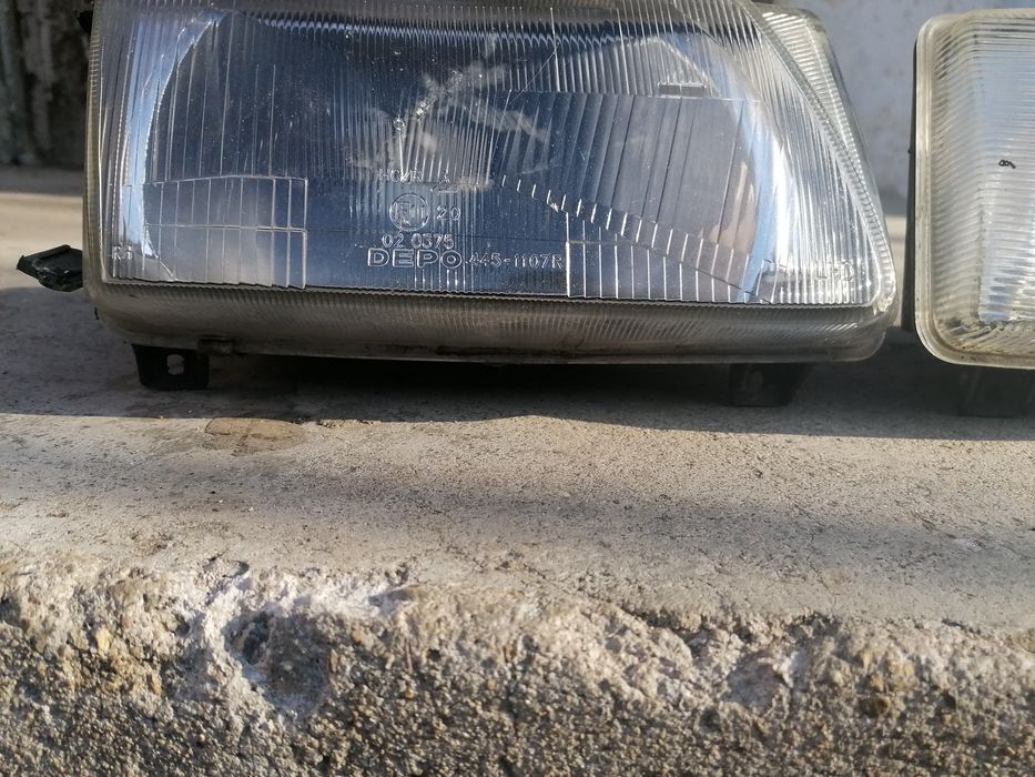 Фарове за Volkswagen Polo и на Seat Cordoba и Seat Ibiza, от 98 - 2000