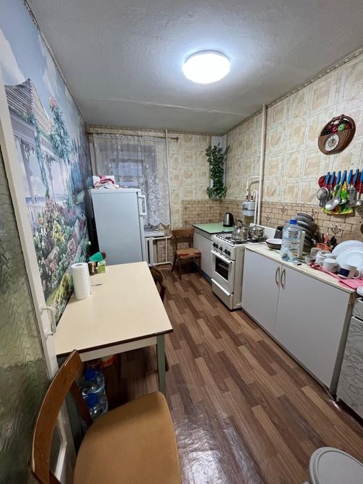 Продается 2 ком квартиру р-н Горпарка