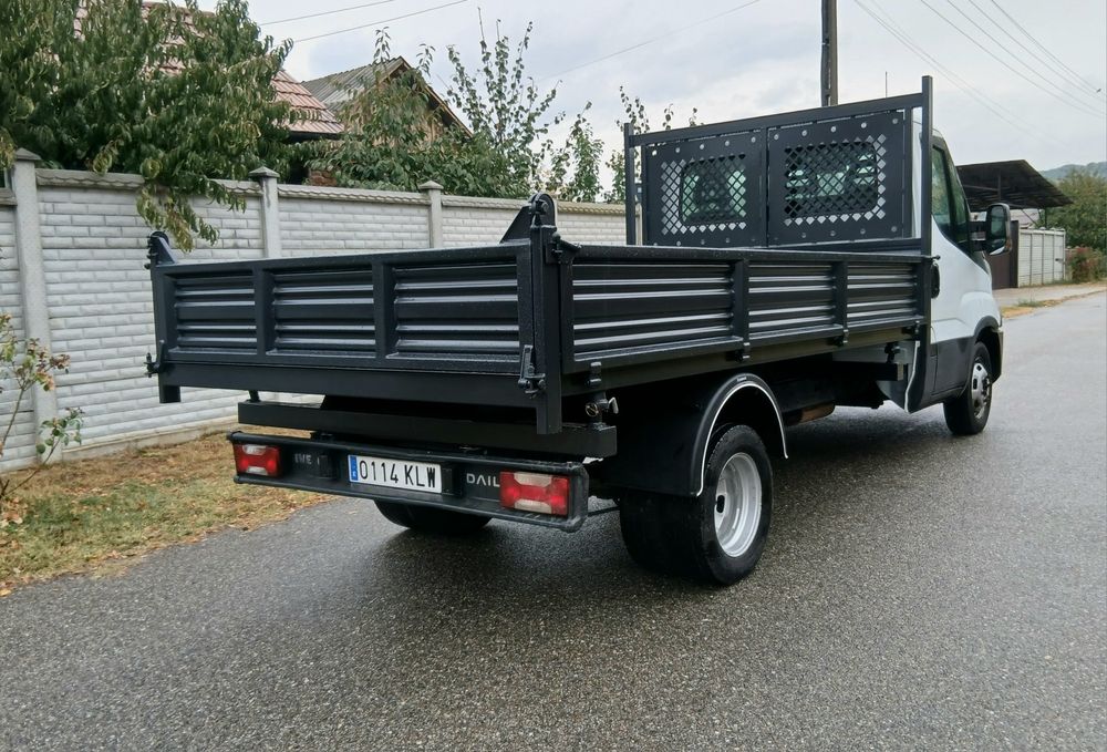Iveco Daily basculabil cu klimă
