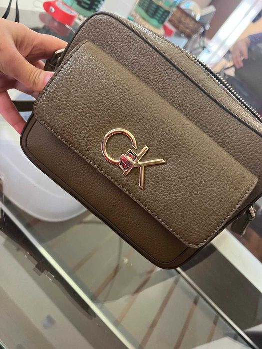 CALVIN KLEIN, Geanta crossbody din piele ecologica