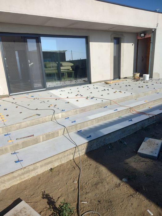 Execut lucrări diverse în constructii