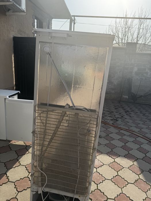 2 морозильник, 1 холидильник