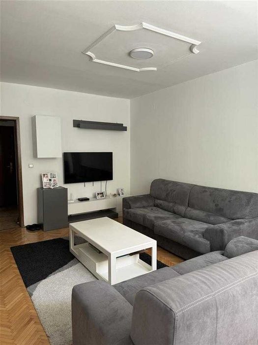 Дава се под наем Двустаен апартамент в Бургас, Лазур - 57 кв.м за 178.5 € - Снимка #5