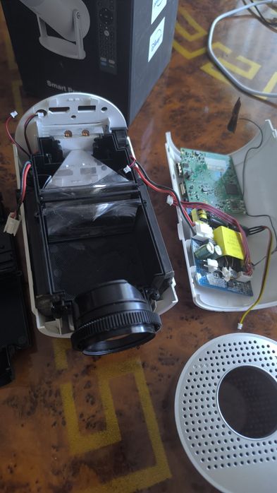 Проектор на запчасти Mg50