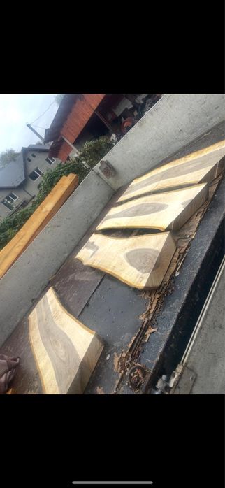 Lemn nuc debitata de 2 ani