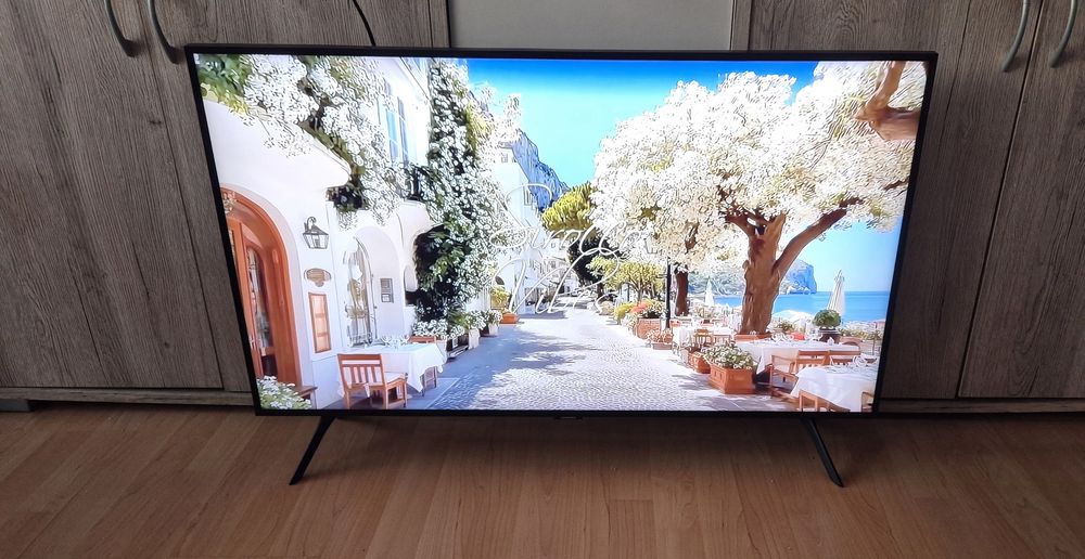 Samsung GU43Q60TGU QLED, 4K, UltraHD, Smart, WiFi