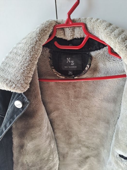 Продам джинсовый куртку