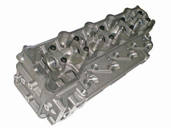 Головка блока  Mitsubishi Pajero