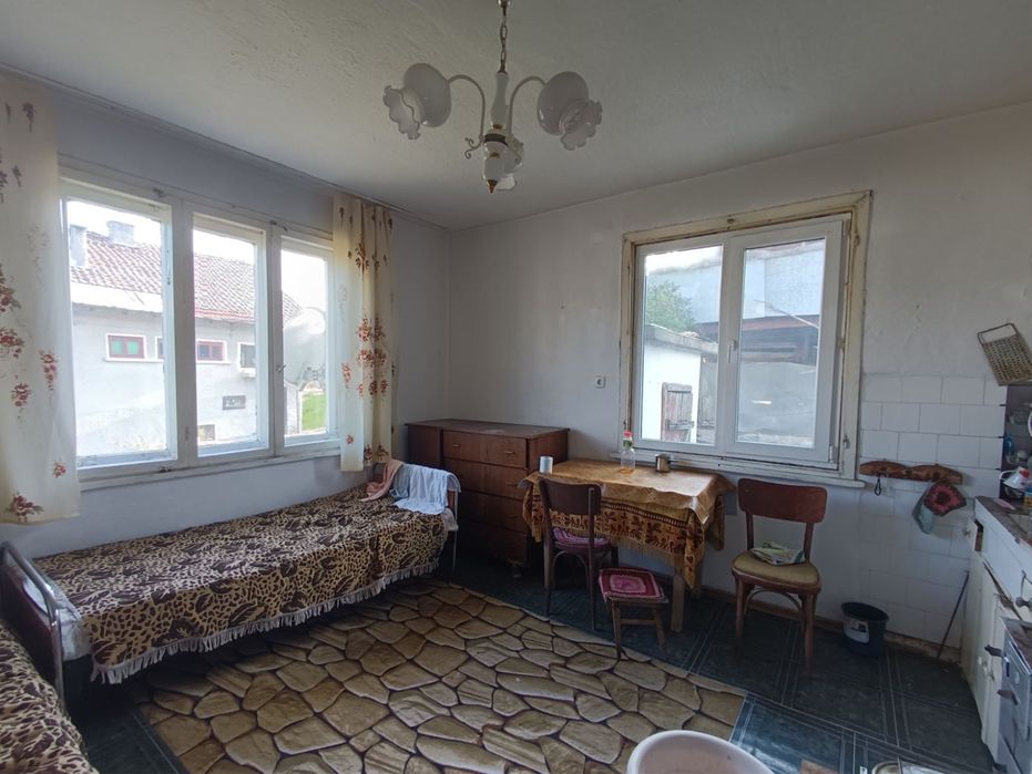 Продава се Къща в с. Годлево, Област Благоевград - 900 кв.м за 91 €/кв.м - Снимка #2