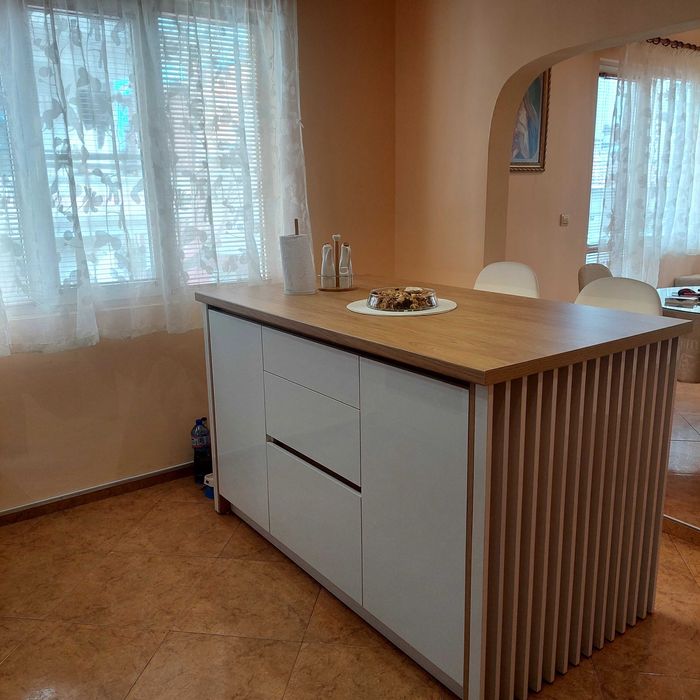 Дава се под наем Етаж от къща в Поморие - 70 кв.м за 71.4 € - Снимка #3