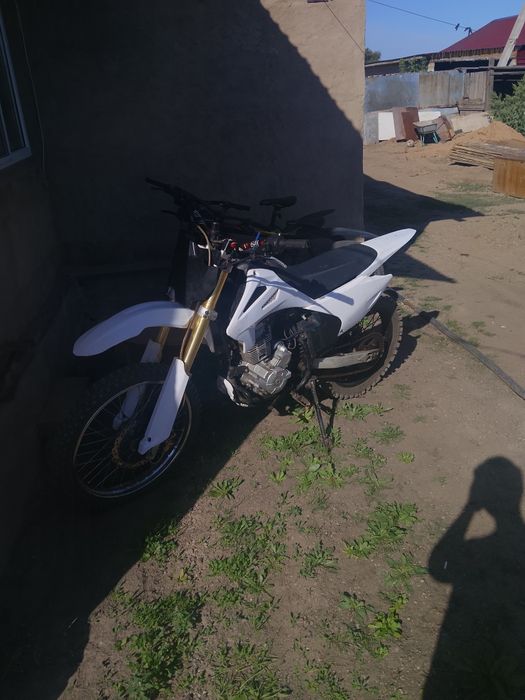 мотоцикл эндуро 300куб