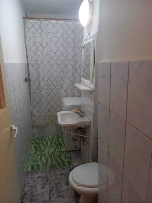 Inchiriez apartament 2 camere Rogerius Oradea