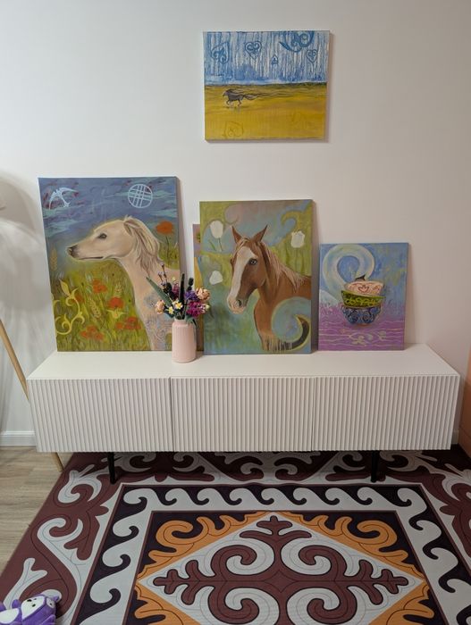 Белая дизайнерская тумба под тв