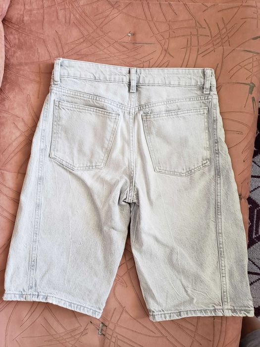 Zara летни бермуди в сиво