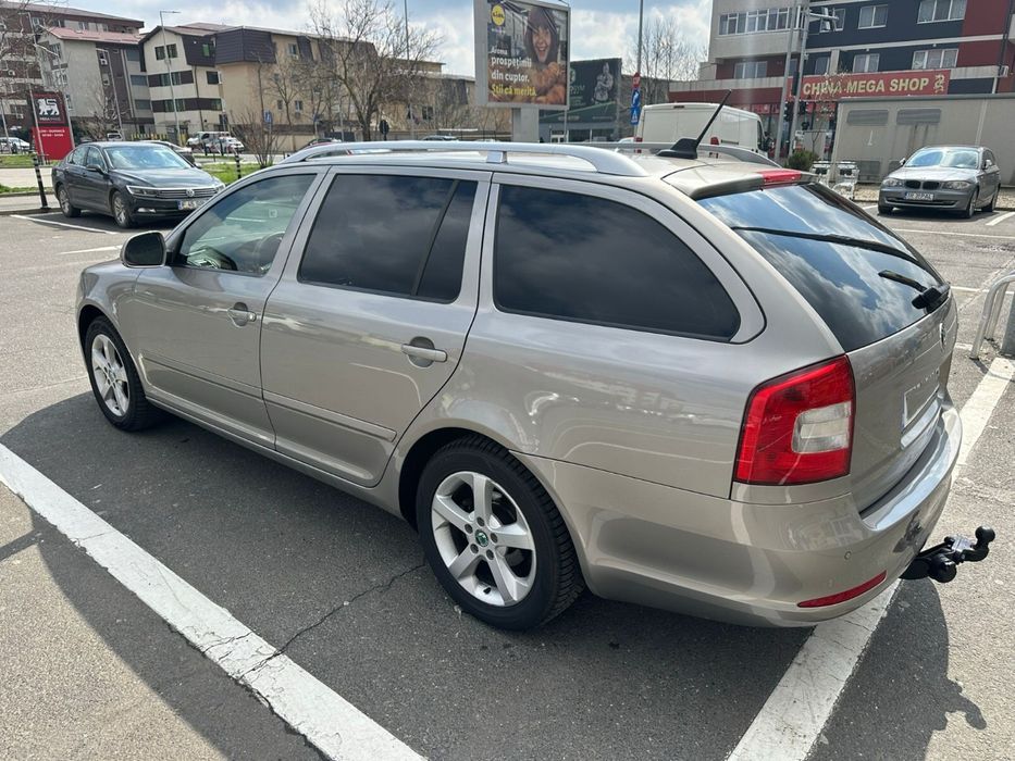SKODA Octavia 2012 — imagine 2