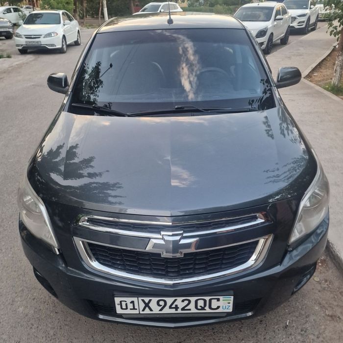 Cobalt 2019 mokri asfalt