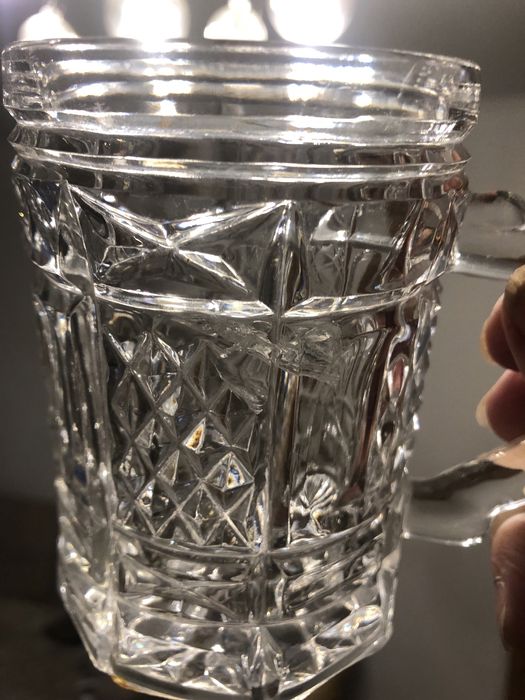 Хрустальные бокалы