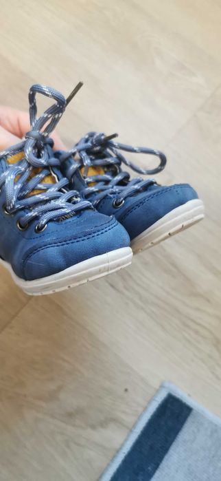 Ghete Reserved marimea 20/21