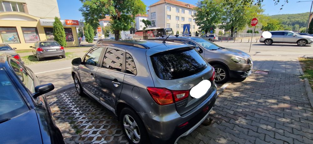 Vând Mitsubishi ASX 1.8 DI-D 4WD Instyle – 2011