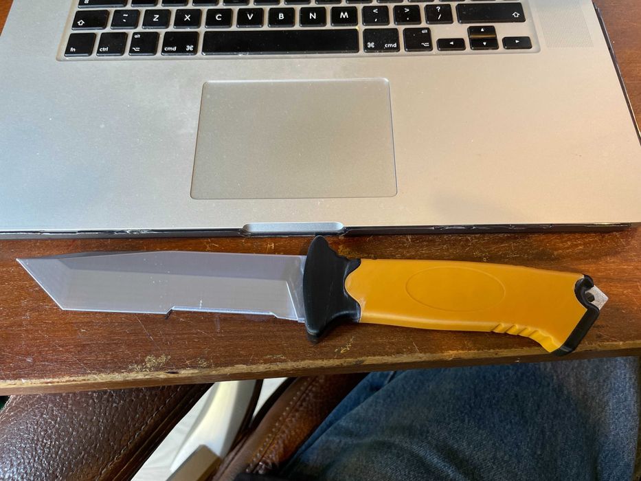 Cuțitele din Counter Strike | CSGO | CS2 - Karambit | M9 | Butterfly | Flip | Skeleton | Bayonet | Shadow Daggers