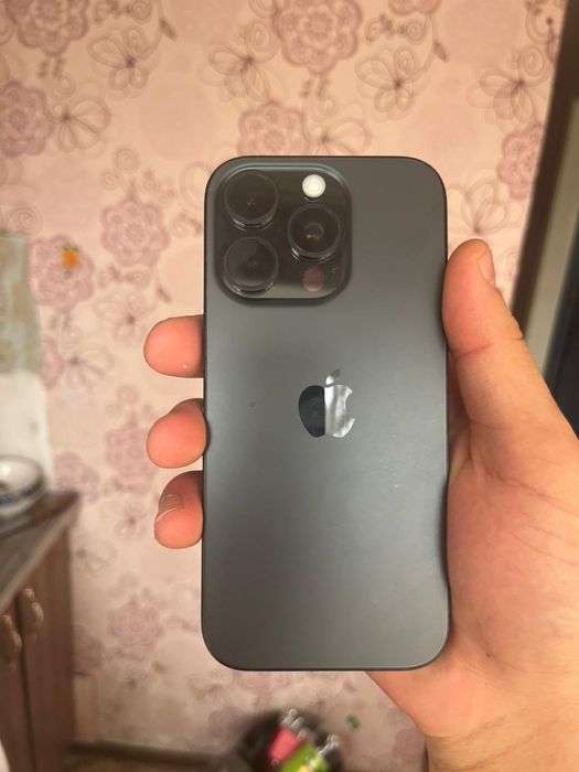 Срочно продам iPhone 16 pro /256