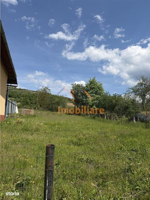 Teren Intravilan  Extravilan | De Vanzare | 1200 Mp | Rosia | Bihor |