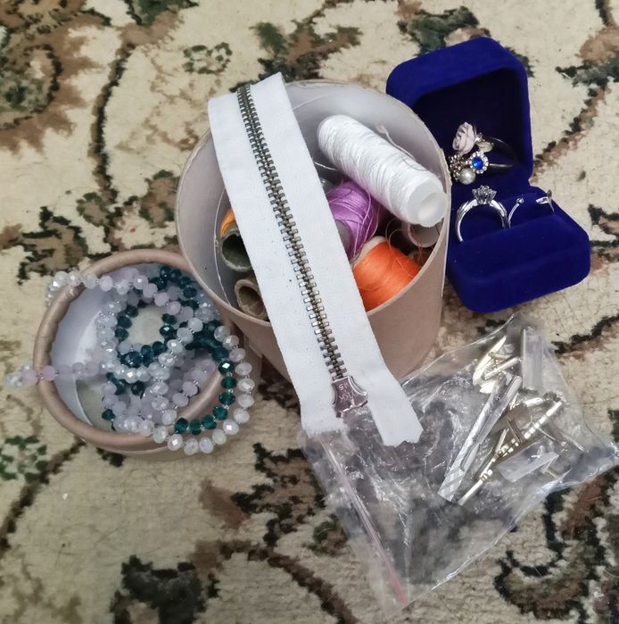 Всё что на фото ,срочно продам