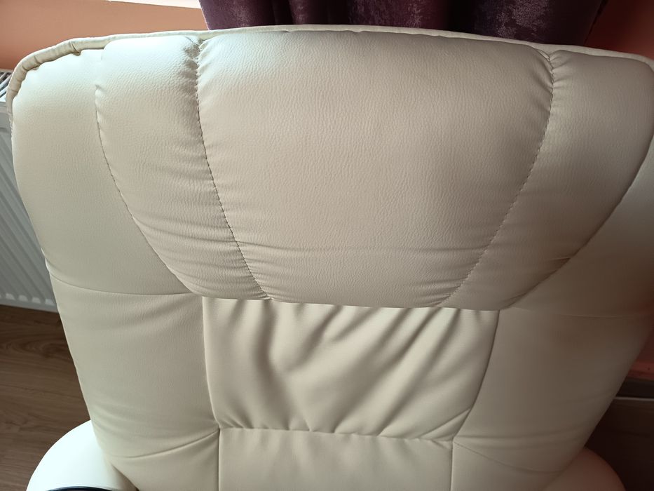 Fotoliu pentru masaj .