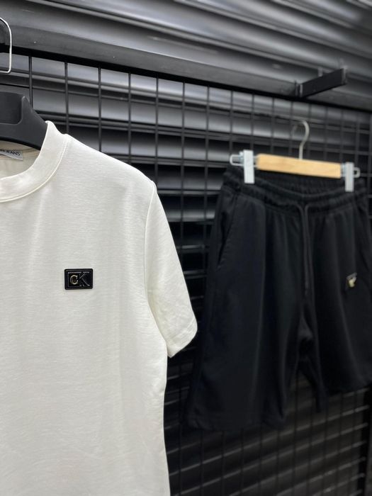 Мъжки комплекти .