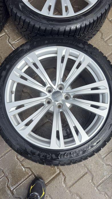Джанити AUDI A8 D5 20" 265 40 20