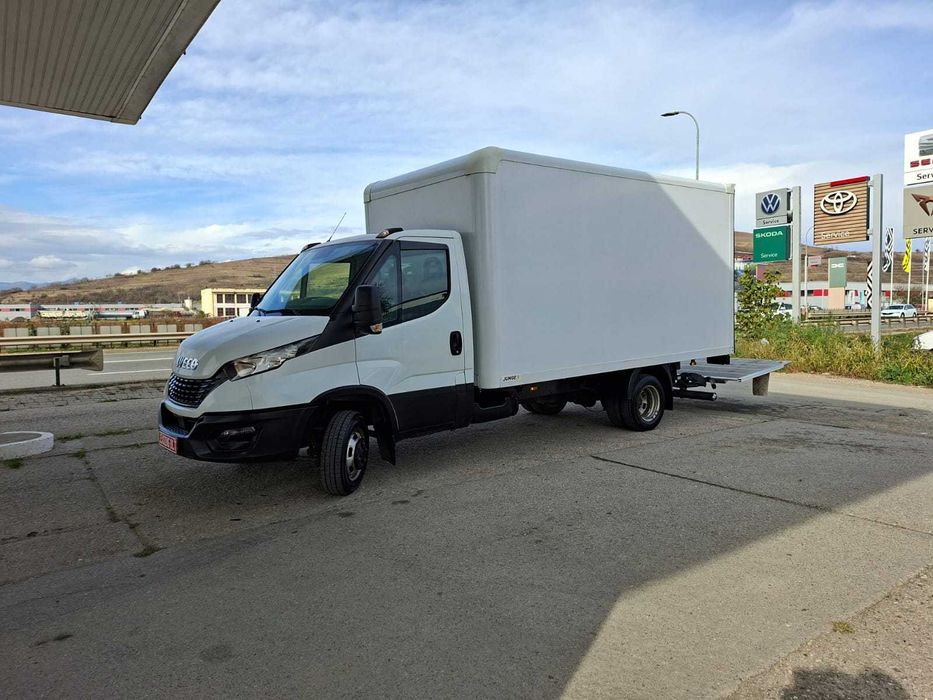 Leasing cu rata 408 euro > iveco BOX cu LIFT 750 KG motor 3000