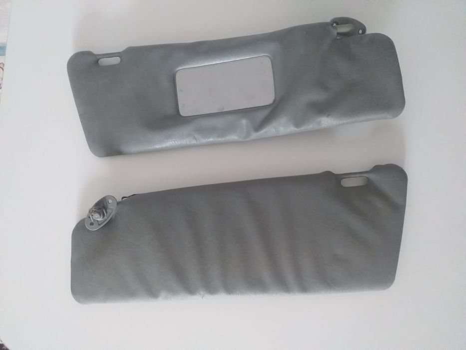 Продам козырёк мерс 124  мерс 190