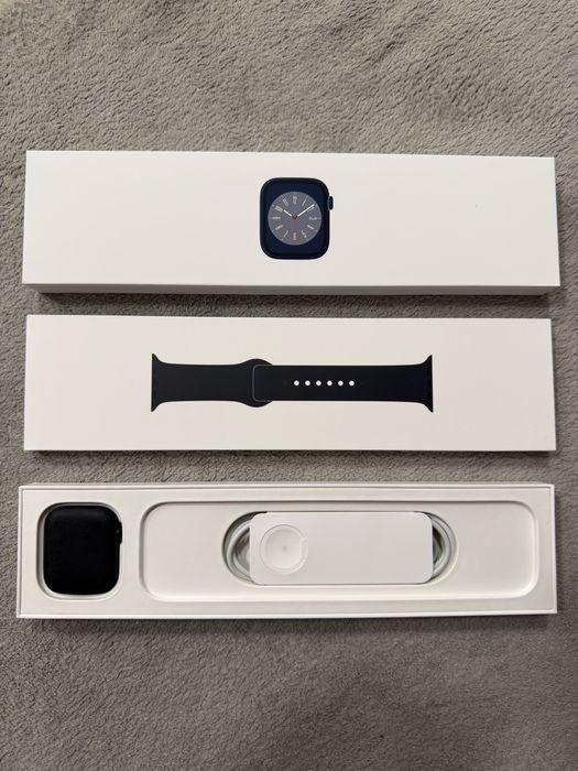 Apple Watch 8 Cellular