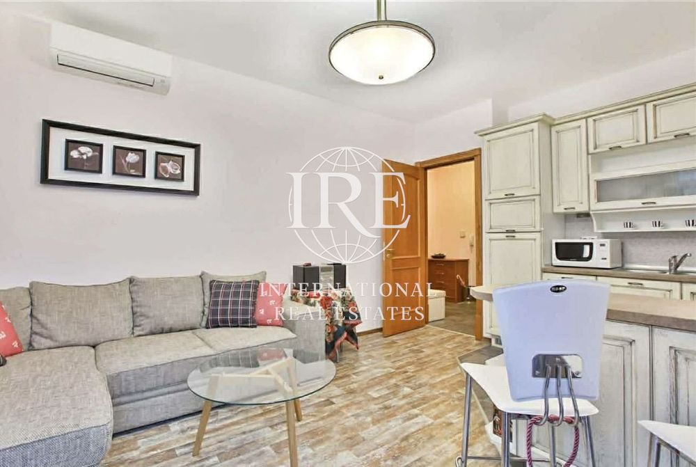 Продава се Двустаен апартамент в Варна, Бриз - 63 кв.м за 1579 €/кв.м - Снимка #2