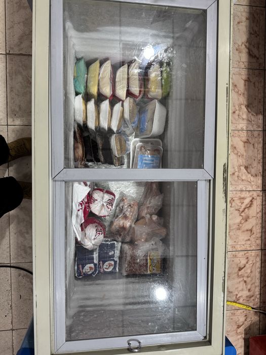 Витринный морозильник