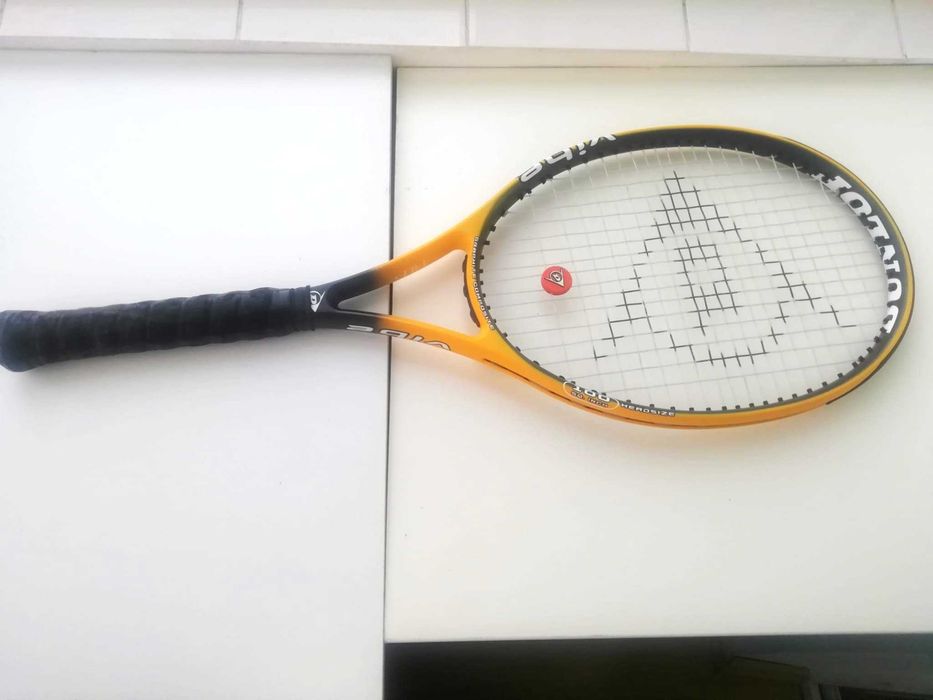 Racheta de tenis Dunlop Vibe 100, stare excelenta Are si husa