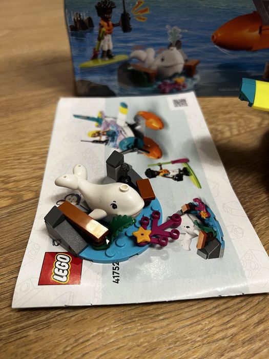 LEGO Friends 41752 – Avion de salvare pe mare