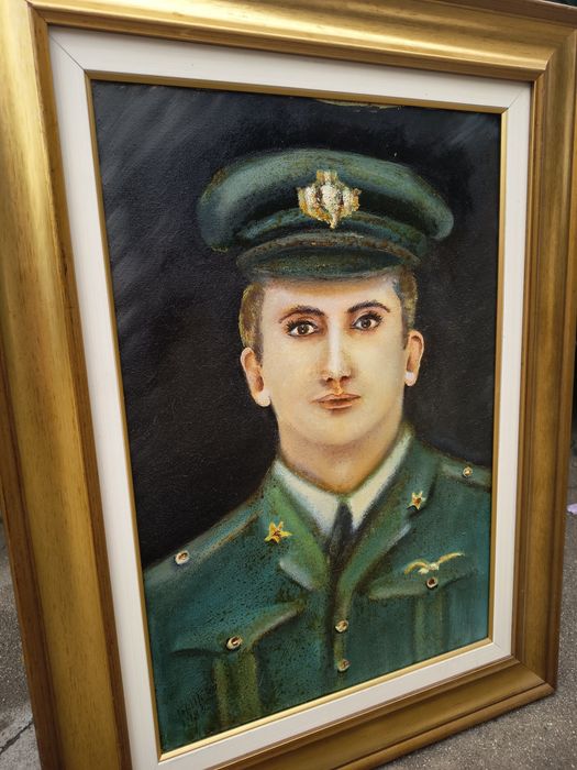 Tablou Vechi Portret De Militar Pictat Și Semnat