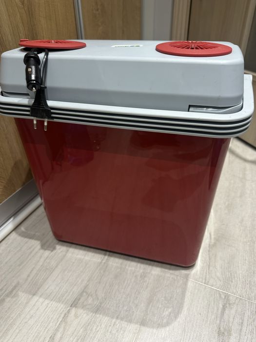 Хладилнa чанта Tillvex - , 32л, 12V-220V студено