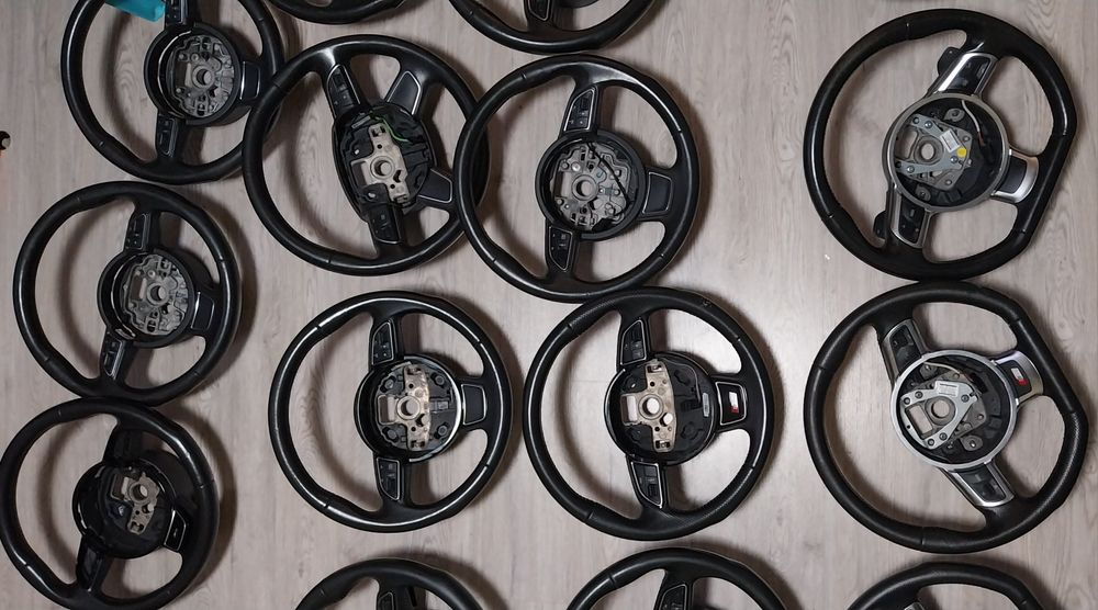 Vând volane Audi A3,A4, B6, B7, B8,