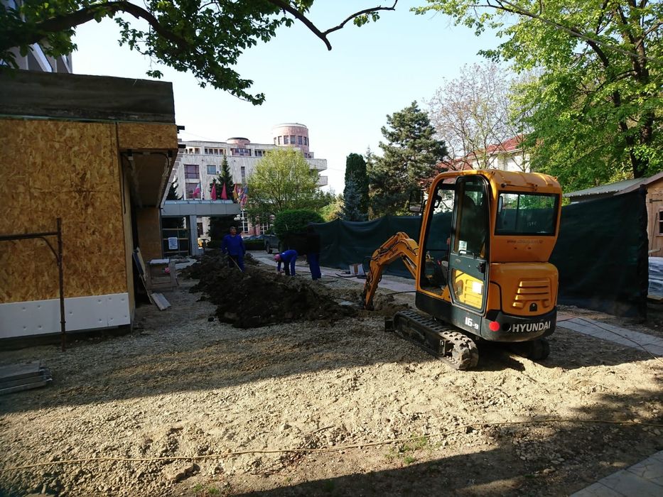 Servicii inchiriere excavator, buldo excavator