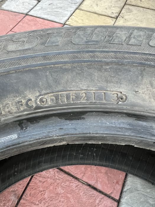 Резина липучка 225/60/17 бу