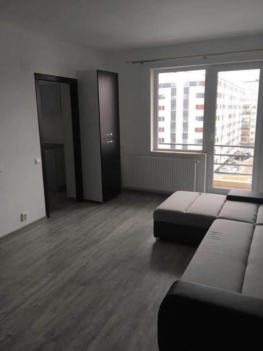 Închiriez garsonieră Militari Residence