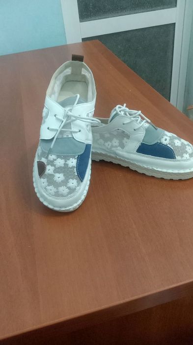 40 razmer 39 razmerga ham buladi